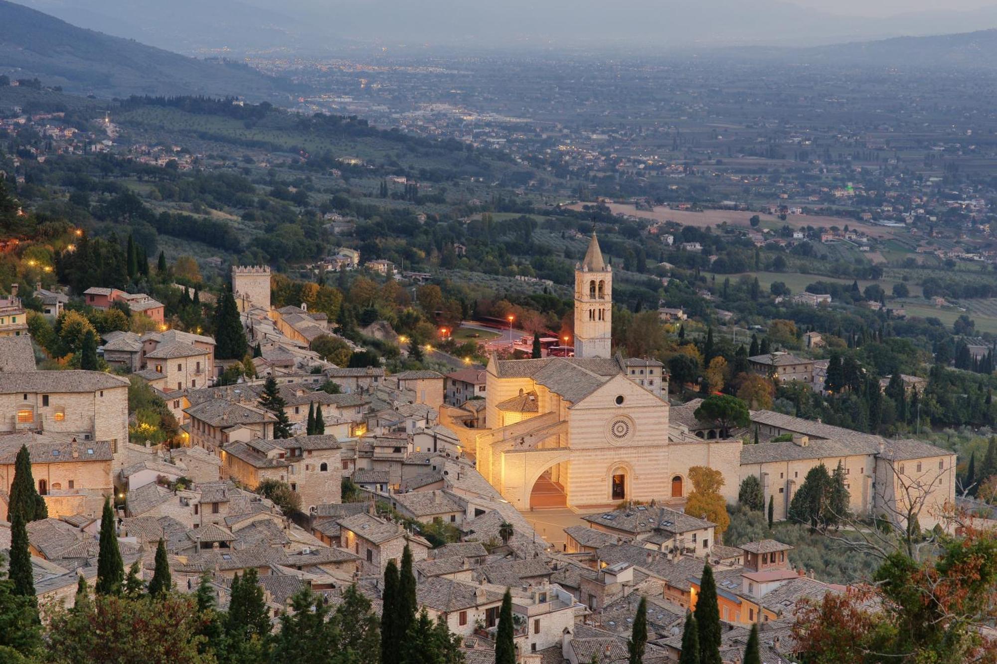 Albergo La Rocca Assisi Exteriör bild