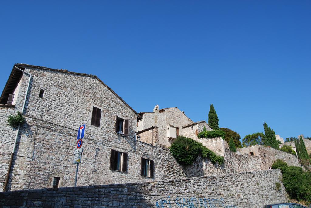 Albergo La Rocca Assisi Exteriör bild